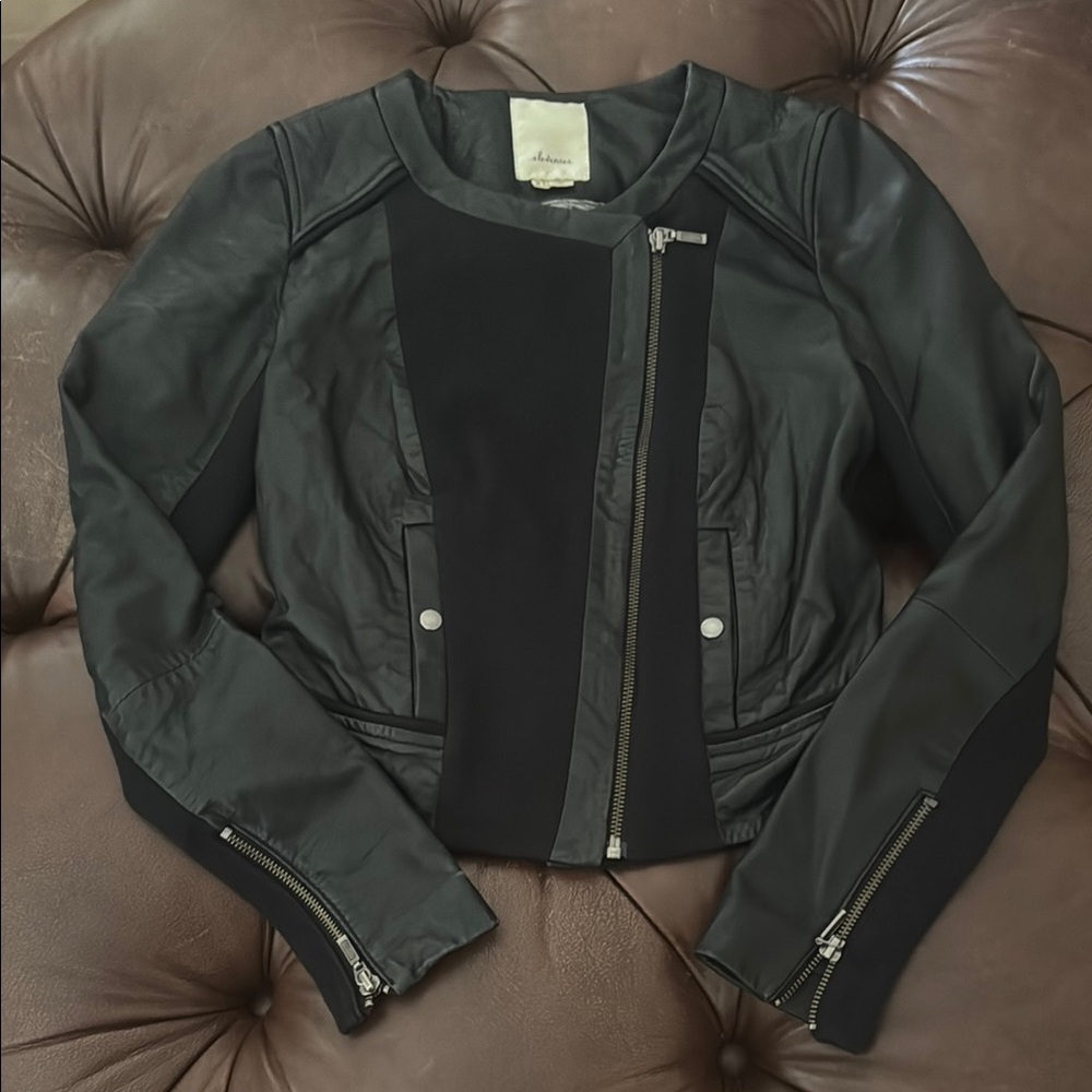 Stylish Black Women's Jacket
